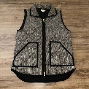 J. Crew Black & White Herringbone Quilted Vest